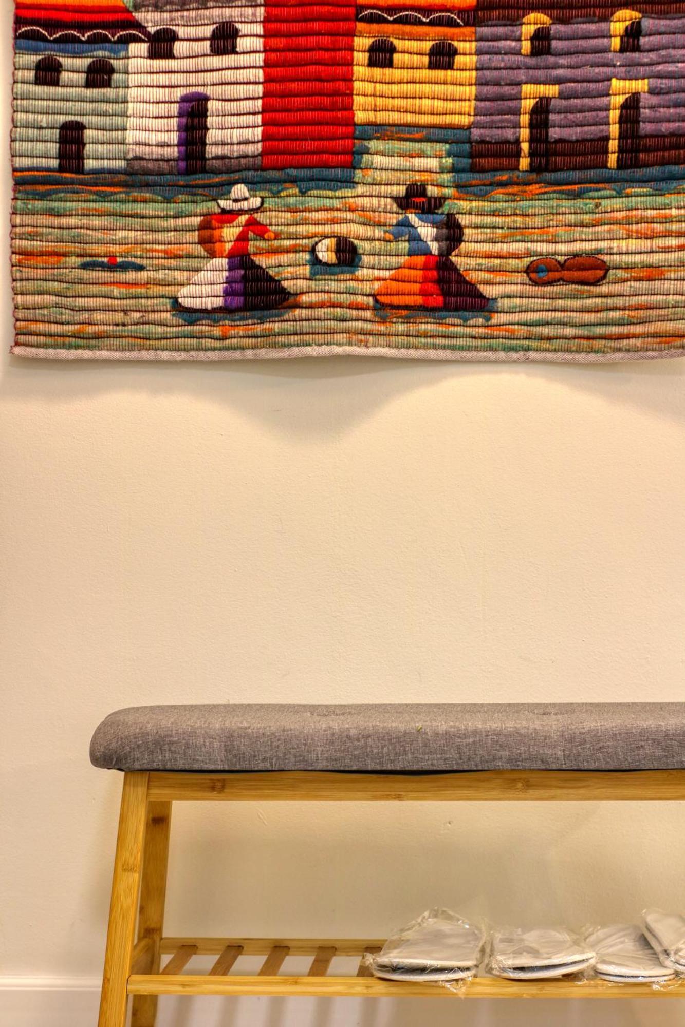 Quito Apartment - Stylish & Quiet บูคาเรสต์ ภายนอก รูปภาพ